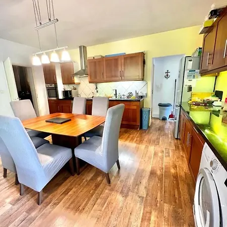 Nyaraló In The City-center Of With A Private Pool *