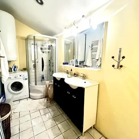 In The City-center Of With A Private Pool * Antibes